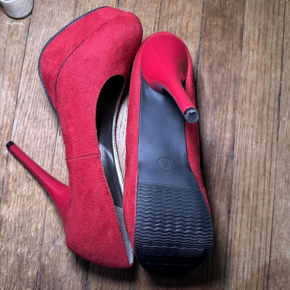 Y2K red suade mossimo stilleto platform heel